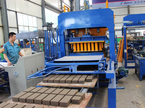 ABM-4S block molding machine