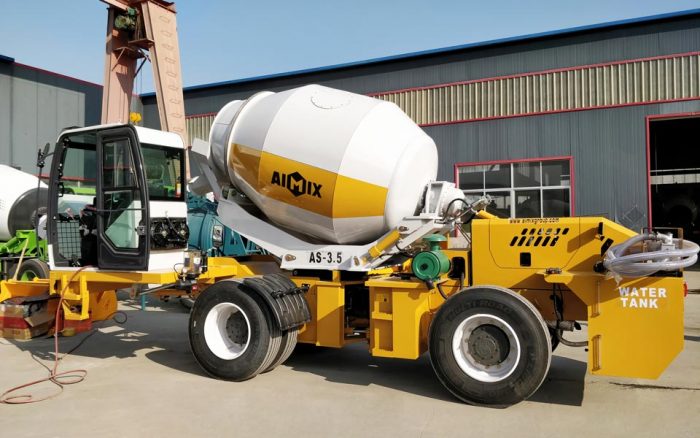 3.5 cub self-loading mixer